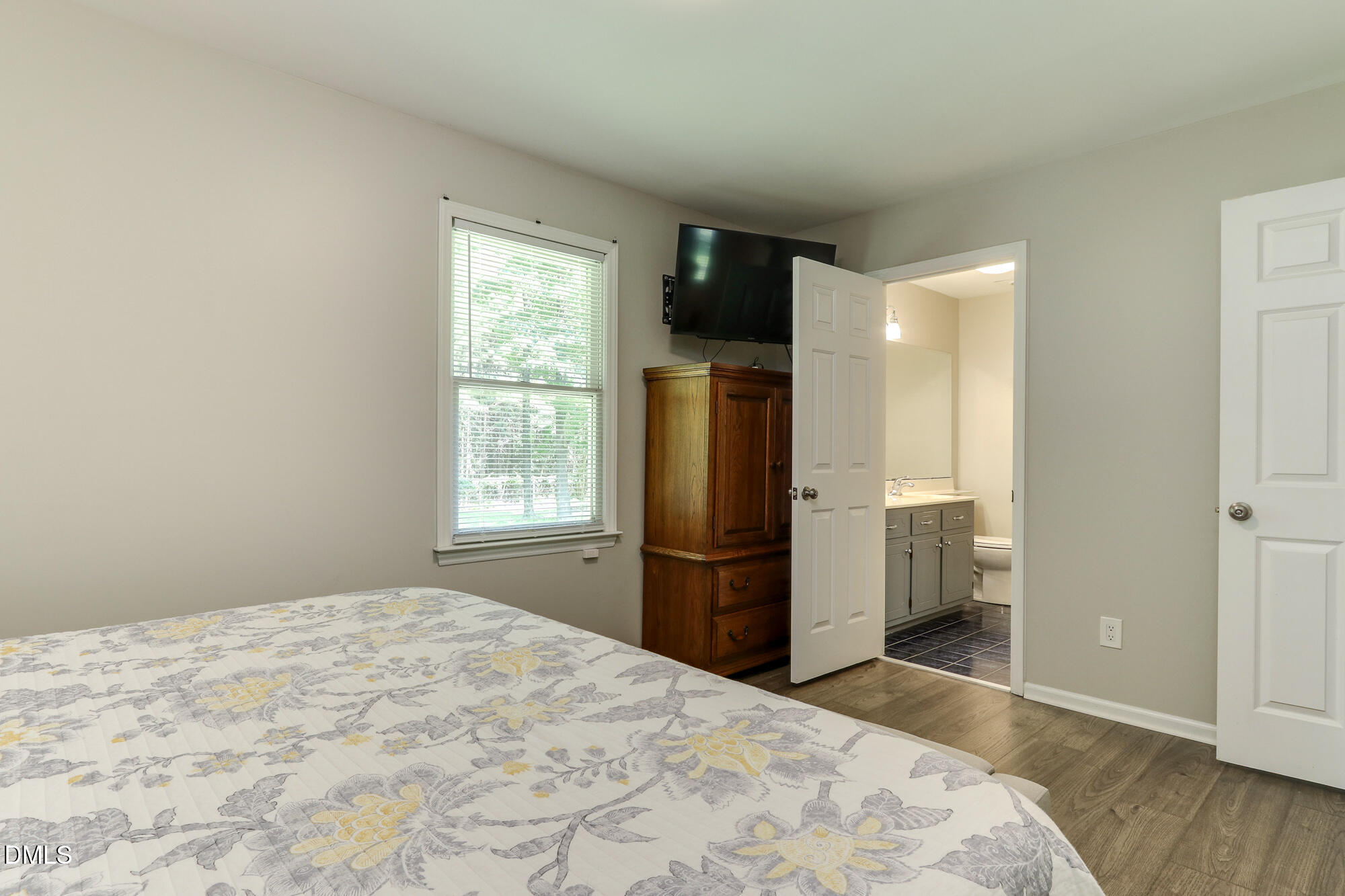 7105 Kemp Road Raleigh, NC 27613 - Photo 18 of 29 Kemp_7105-18