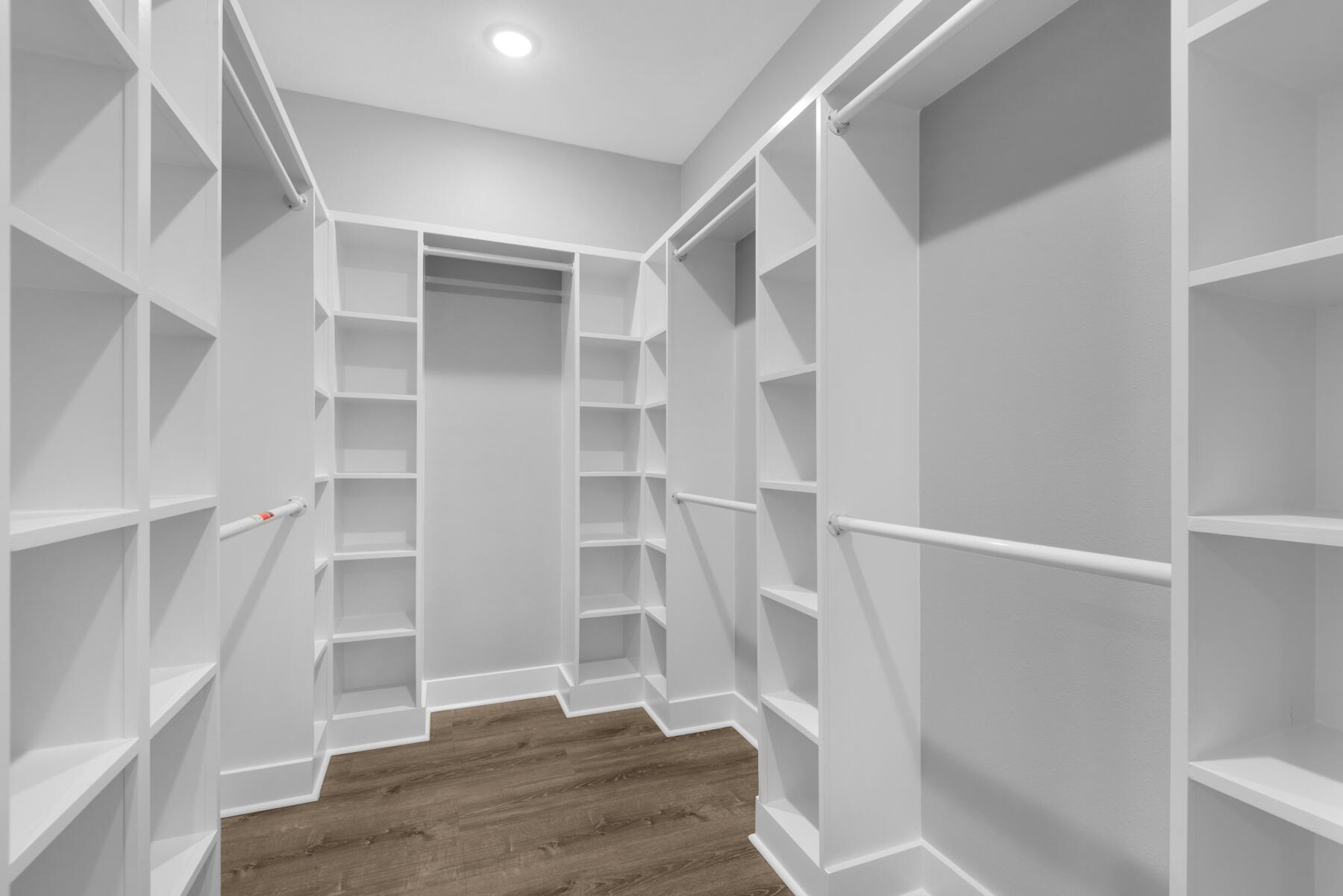 363 Washington Valparaiso, FL 32580 - Photo 27 of 35 a view of an empty walk in closet