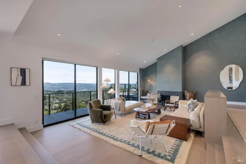 $2,850,000 | 19185 Mesquite Court, Sonoma, CA 95476