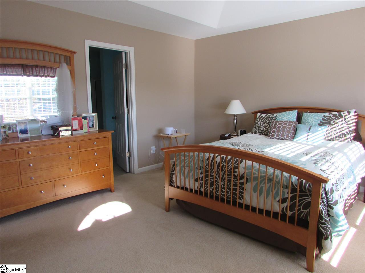 2 Whitethorn Lane Greenville, SC 29607 - Photo 11 of 23