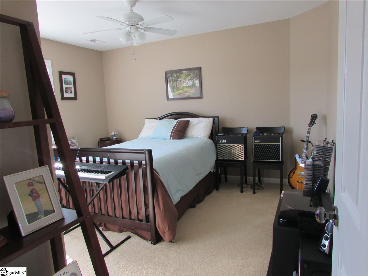 2 Whitethorn Lane Greenville, SC 29607 - Photo 15 of 23