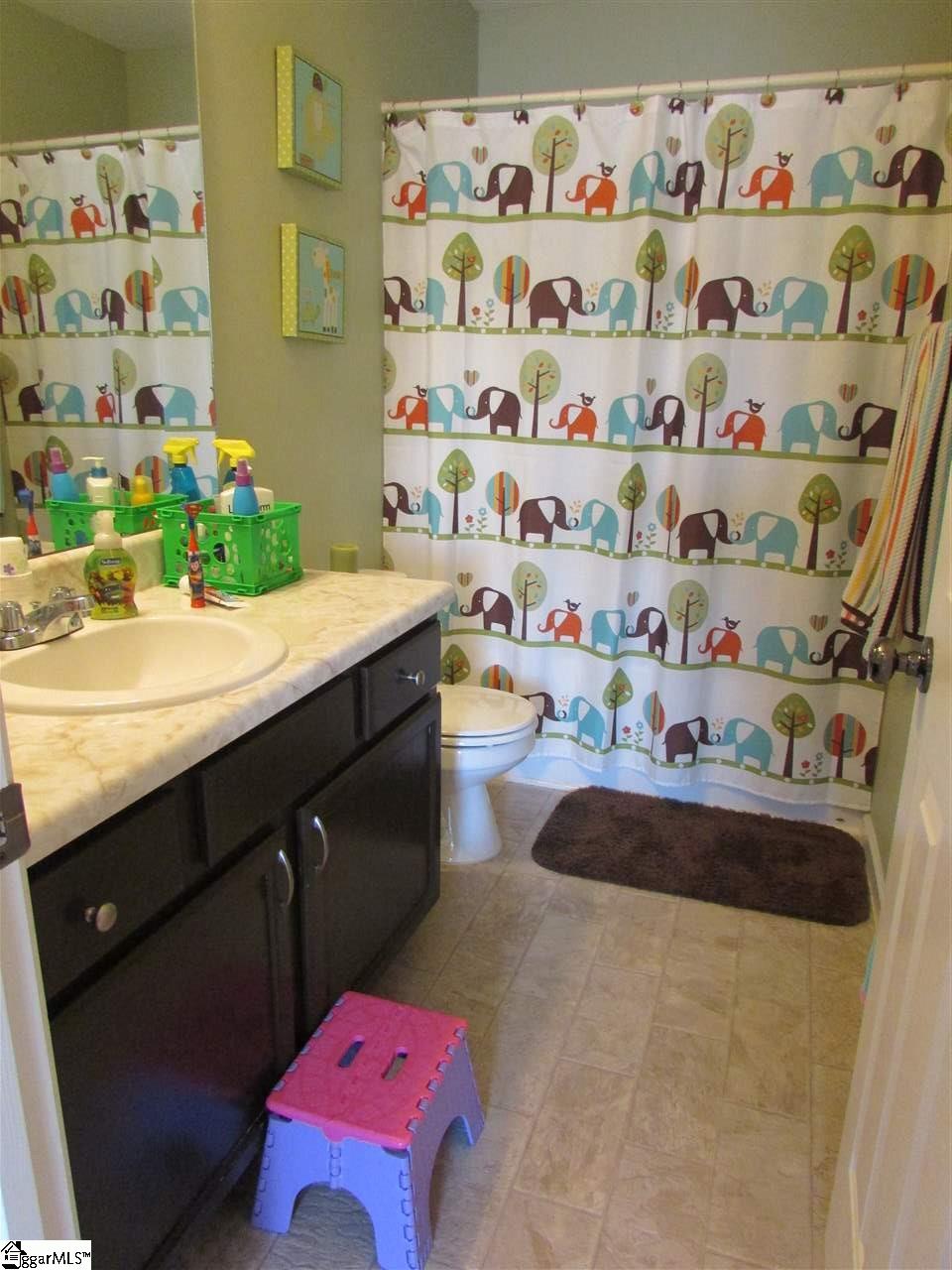 2 Whitethorn Lane Greenville, SC 29607 - Photo 18 of 23