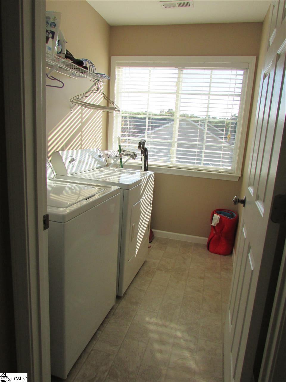 2 Whitethorn Lane Greenville, SC 29607 - Photo 19 of 23