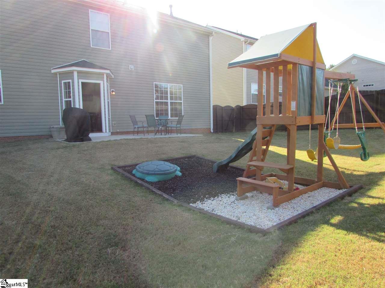 2 Whitethorn Lane Greenville, SC 29607 - Photo 20 of 23