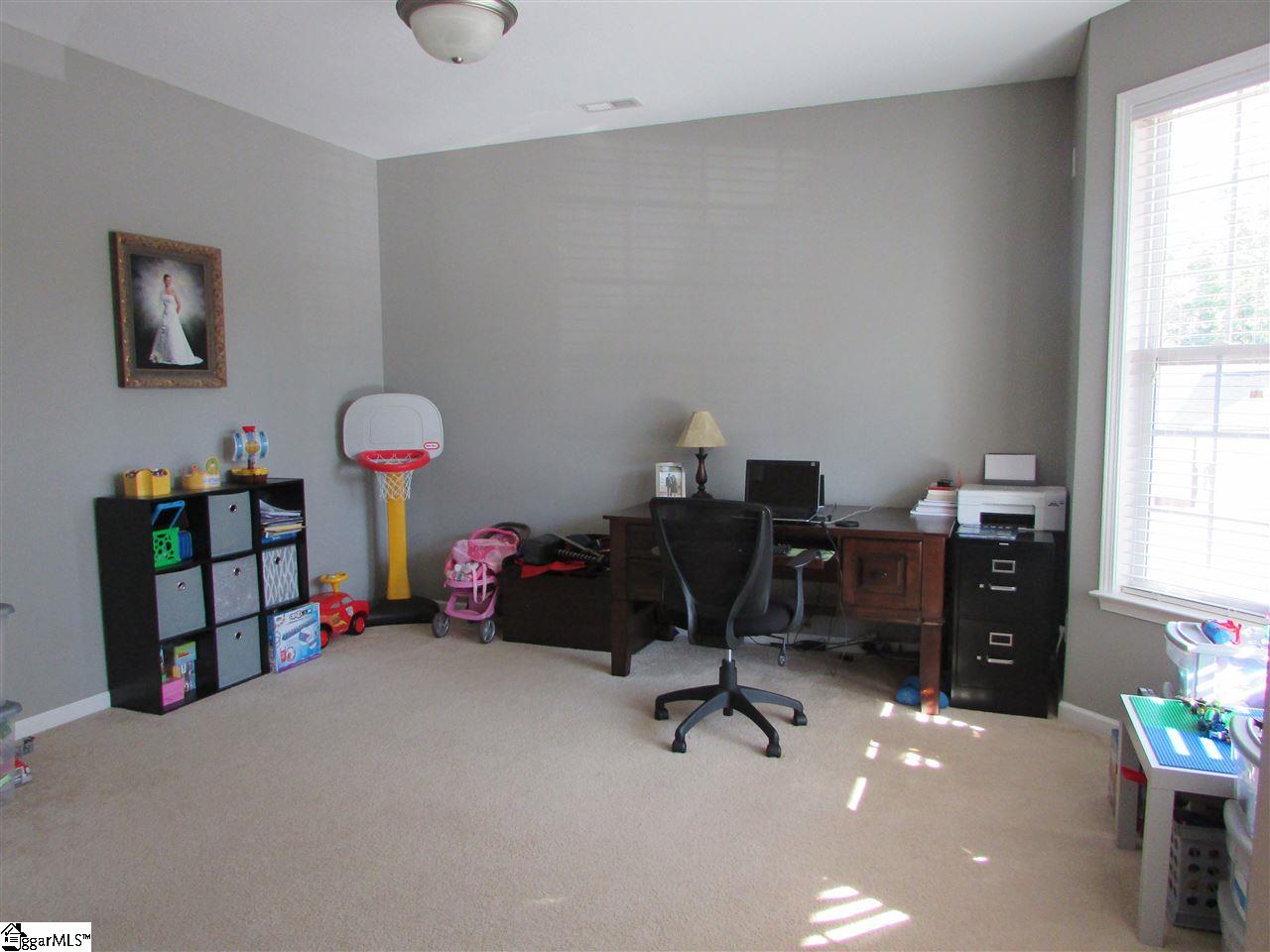 2 Whitethorn Lane Greenville, SC 29607 - Photo 4 of 23