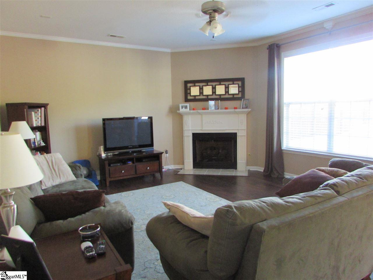 2 Whitethorn Lane Greenville, SC 29607 - Photo 6 of 23