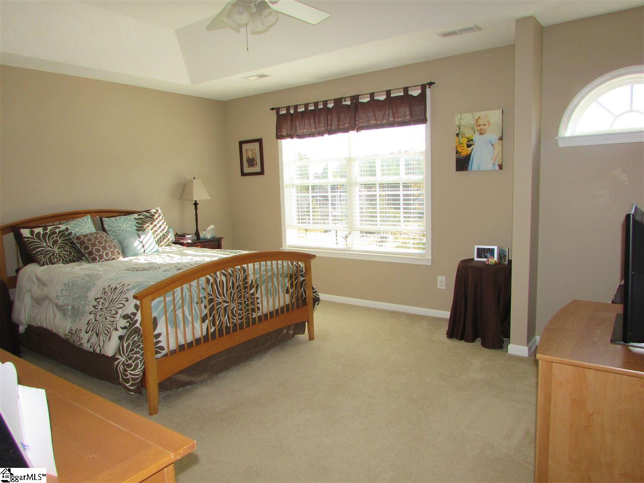 2 Whitethorn Lane Greenville, SC 29607 - Photo 10 of 23