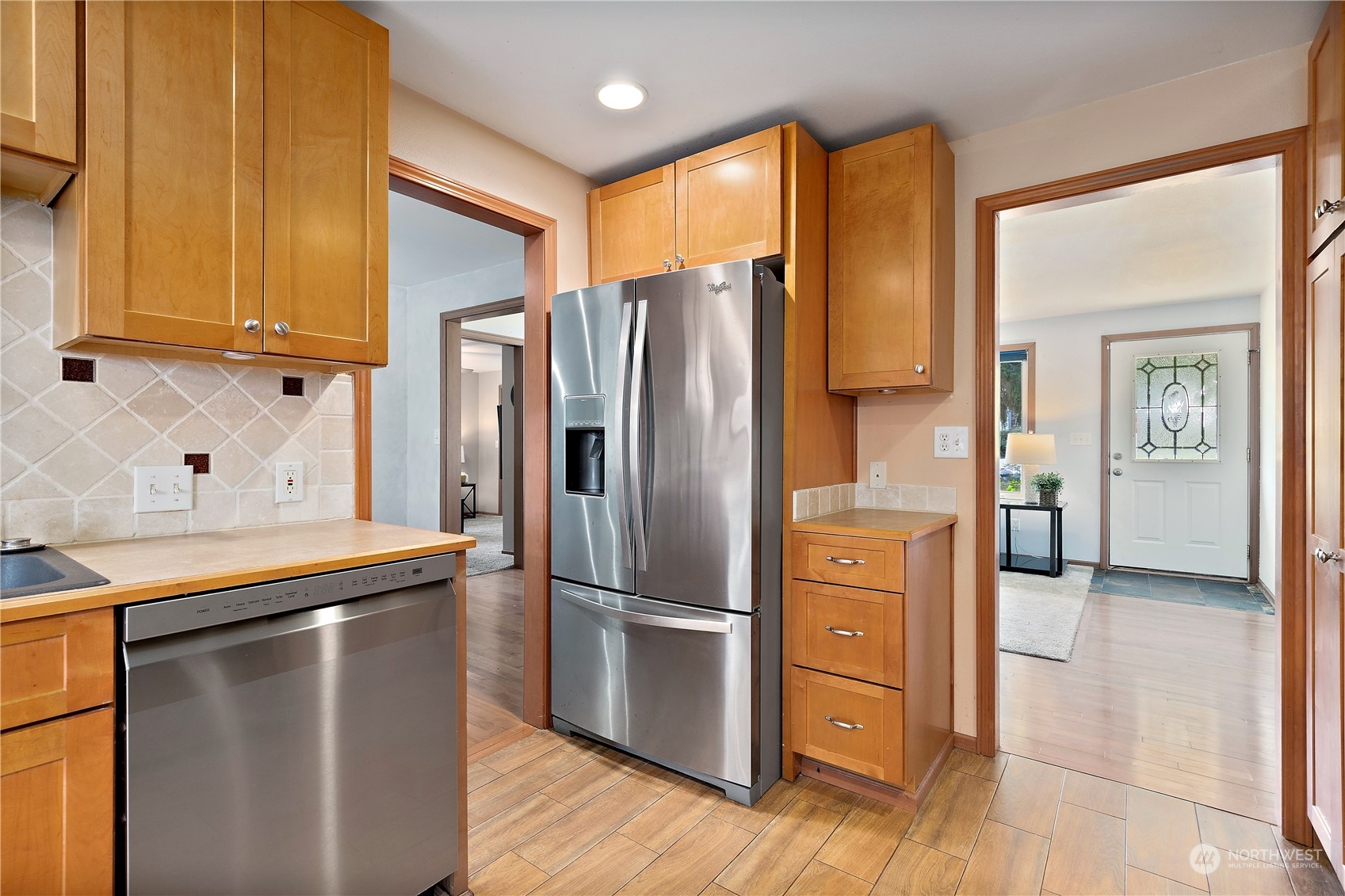 5717 Cady Road Everett, WA 98203 - Photo 11 of 35