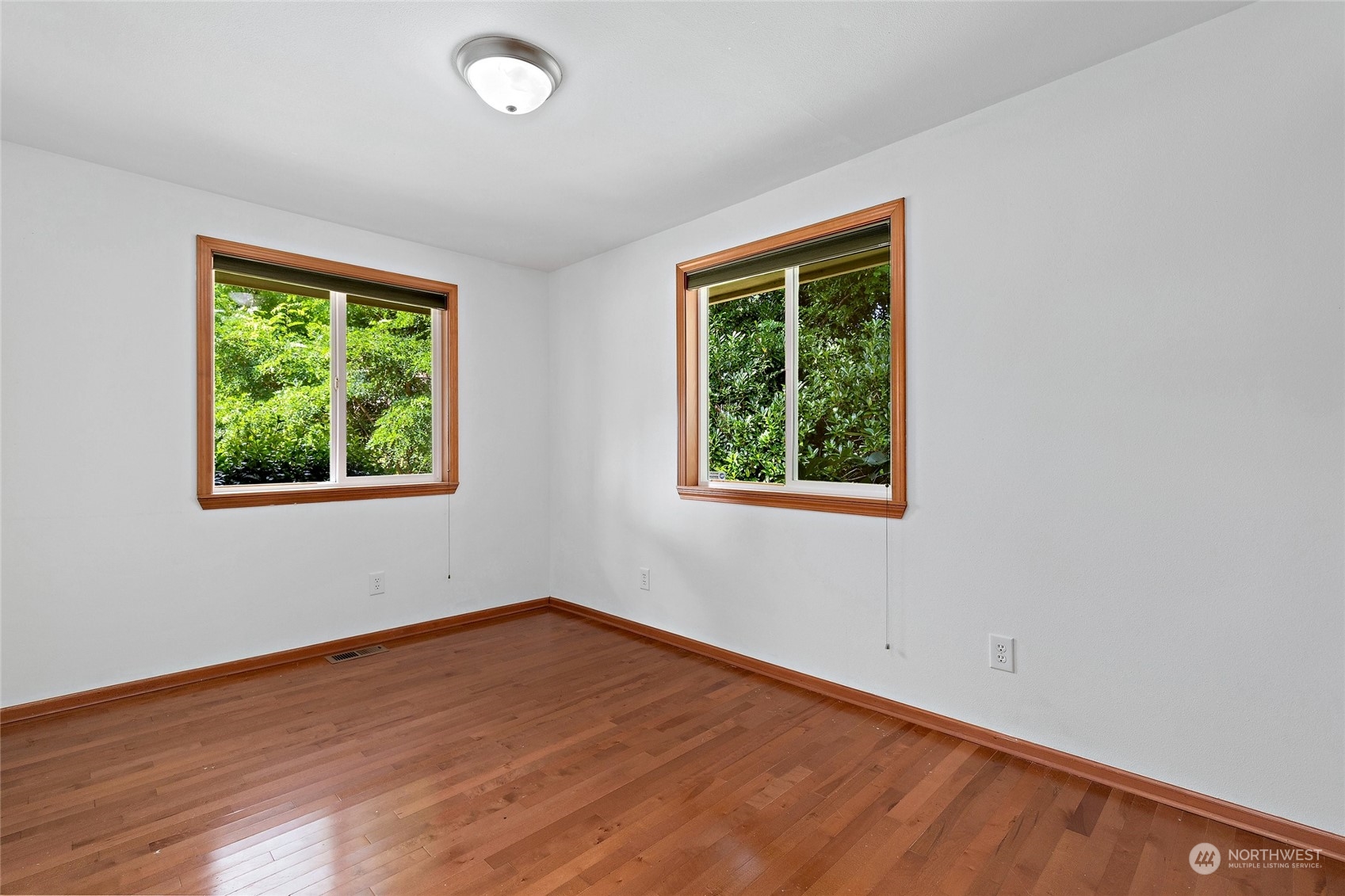 5717 Cady Road Everett, WA 98203 - Photo 26 of 35