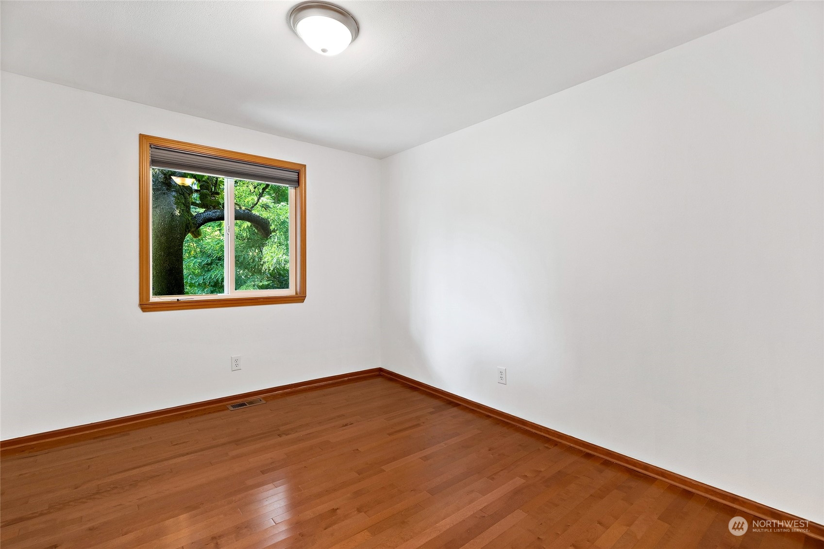 5717 Cady Road Everett, WA 98203 - Photo 27 of 35
