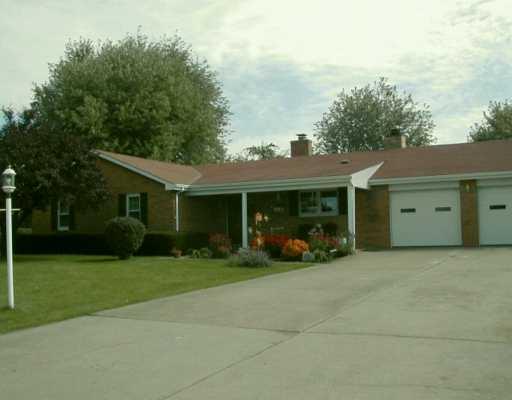 3078 Investors Road Washington, PA 15301 - Photo 1 of 8 Exterior Front.