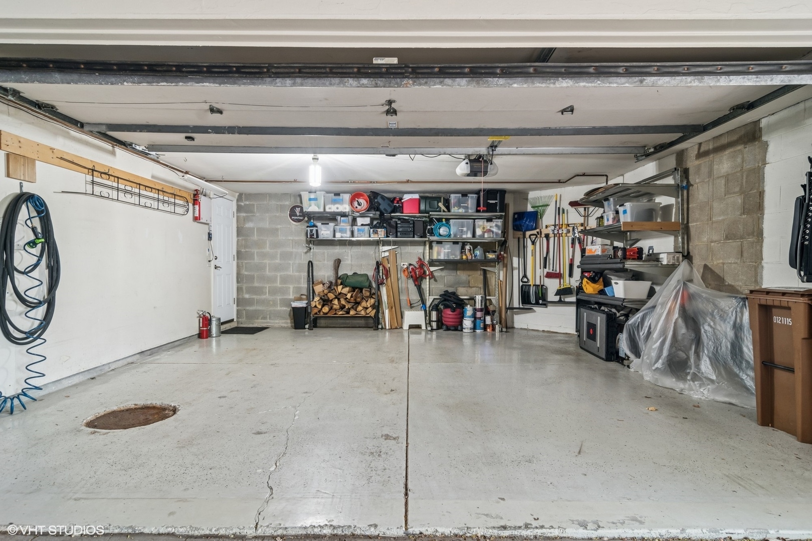 1606 North Mohawk Street, Unit B Chicago, IL 60614 - Photo 25 of 29 a view of parking garage