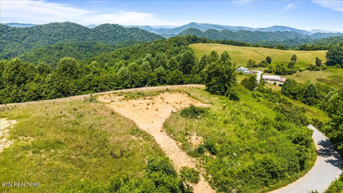 6 Bundren Mountain Road Tazewell, TN 37879 - Photo 6 of 14 14-Bundren Mountain Rd