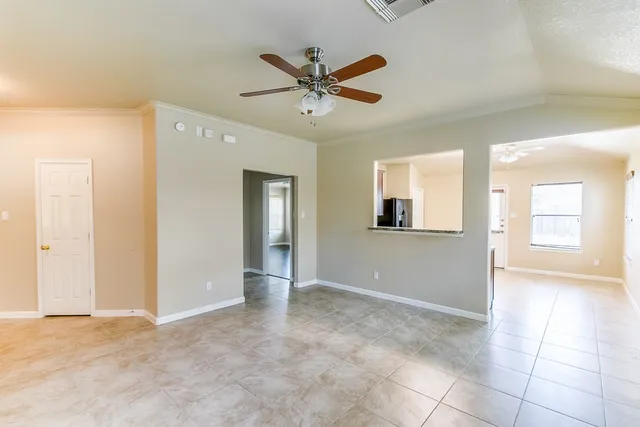 $1,850 | 22450 Highland Point Lane, Spring, TX 77373