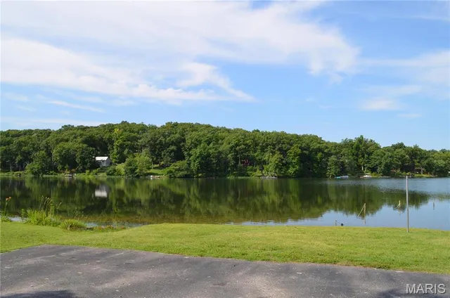 $295,000 | 40-lots North Shore Drive, Catawissa, MO 63015