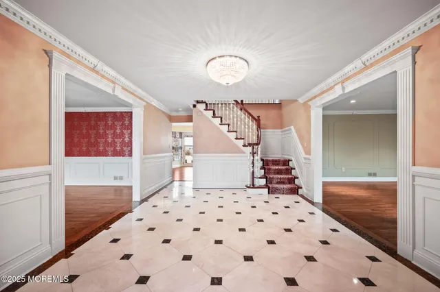 $1,425,000 | 41 Thomas Drive, Manalapan, NJ 07726