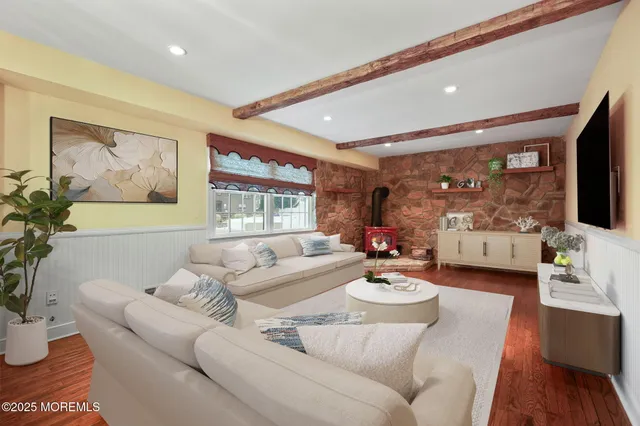 $1,425,000 | 41 Thomas Drive, Manalapan, NJ 07726