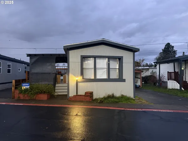 $84,999 | 8951 Southeast Fuller Road, Unit 37, Happy Valley, OR 97086