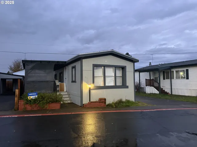 $99,997 | 8951 Southeast Fuller Road, Unit 37, Happy Valley, OR 97086