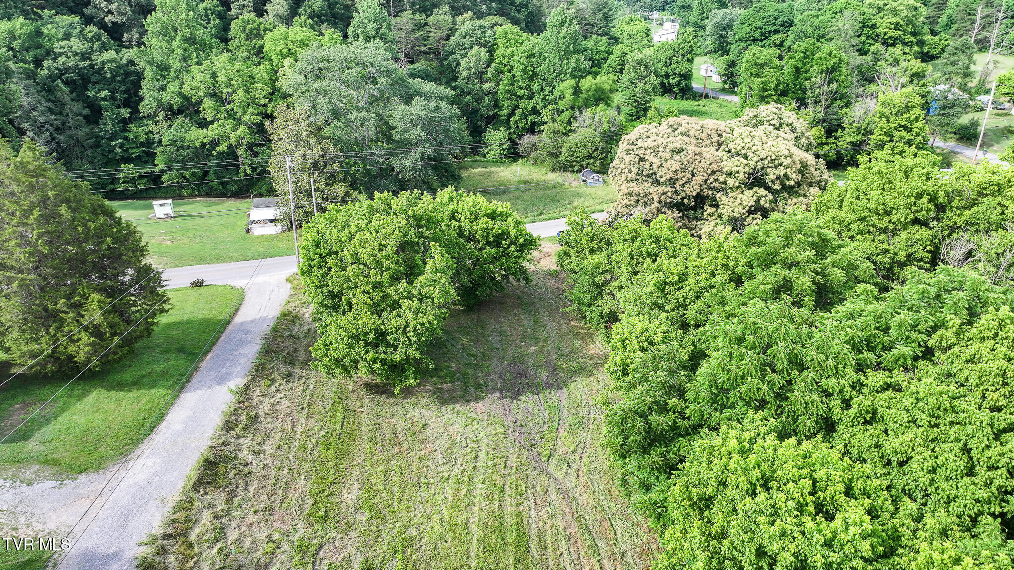 Tbd Middle Creek Road, Unit 21 Afton, TN 37616 - Photo 6 of 16 DJI_20260603025326_0590_D