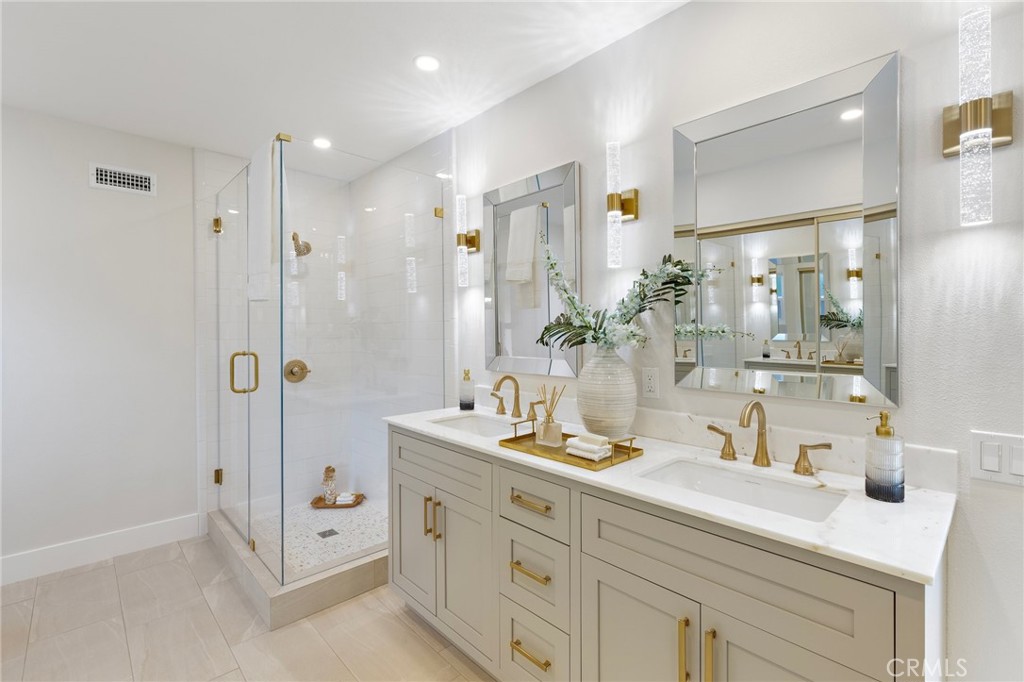 7848 Calmcrest Drive Downey, CA 90240 - Photo 27 of 36 Primary bathroom