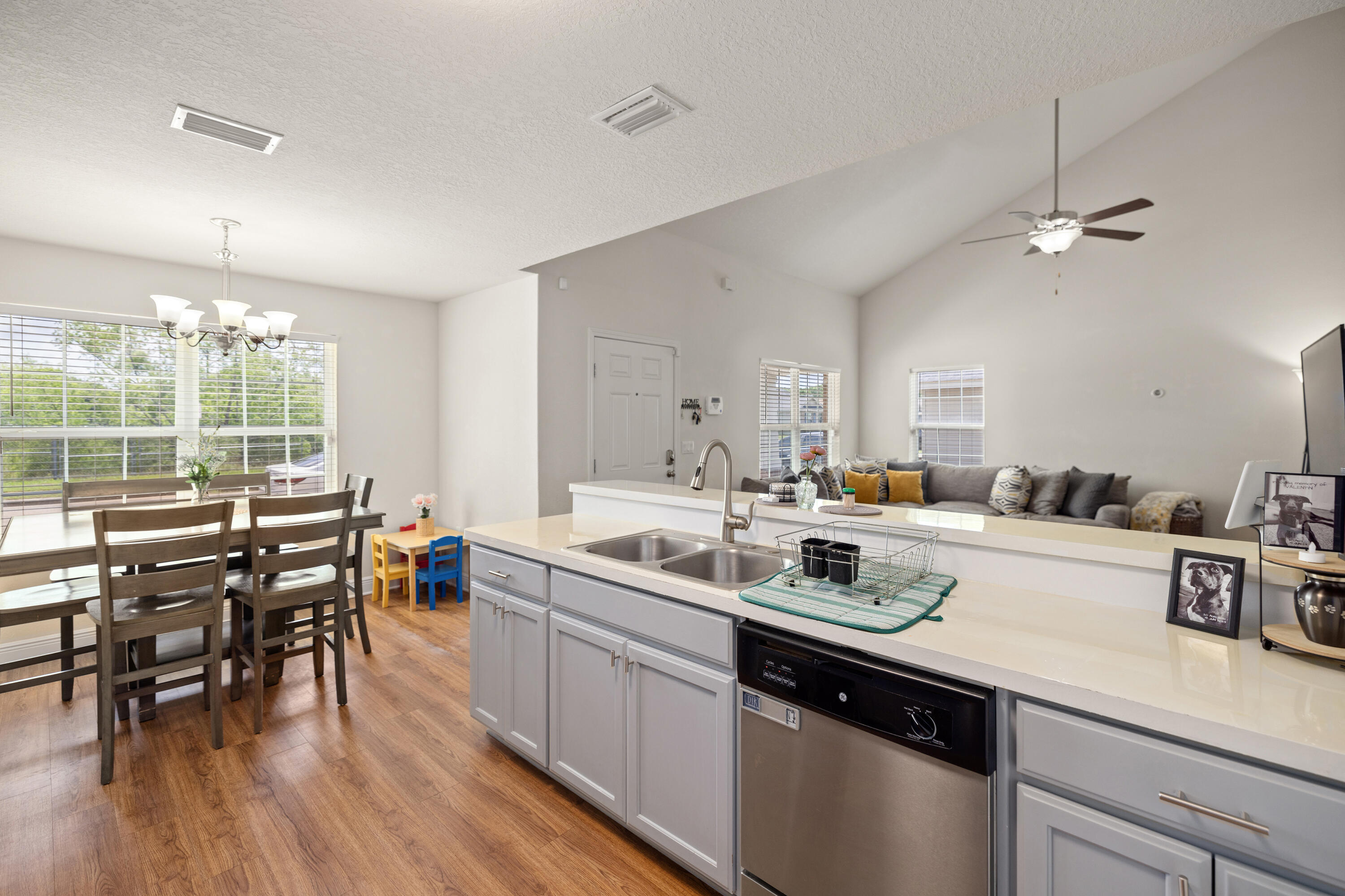 5176 Carmell Ridge Circle Milton, FL 32570 - Photo 8 of 42 30