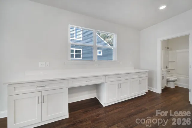 $3,000 | 2432 Arty Avenue, Charlotte, NC 28208