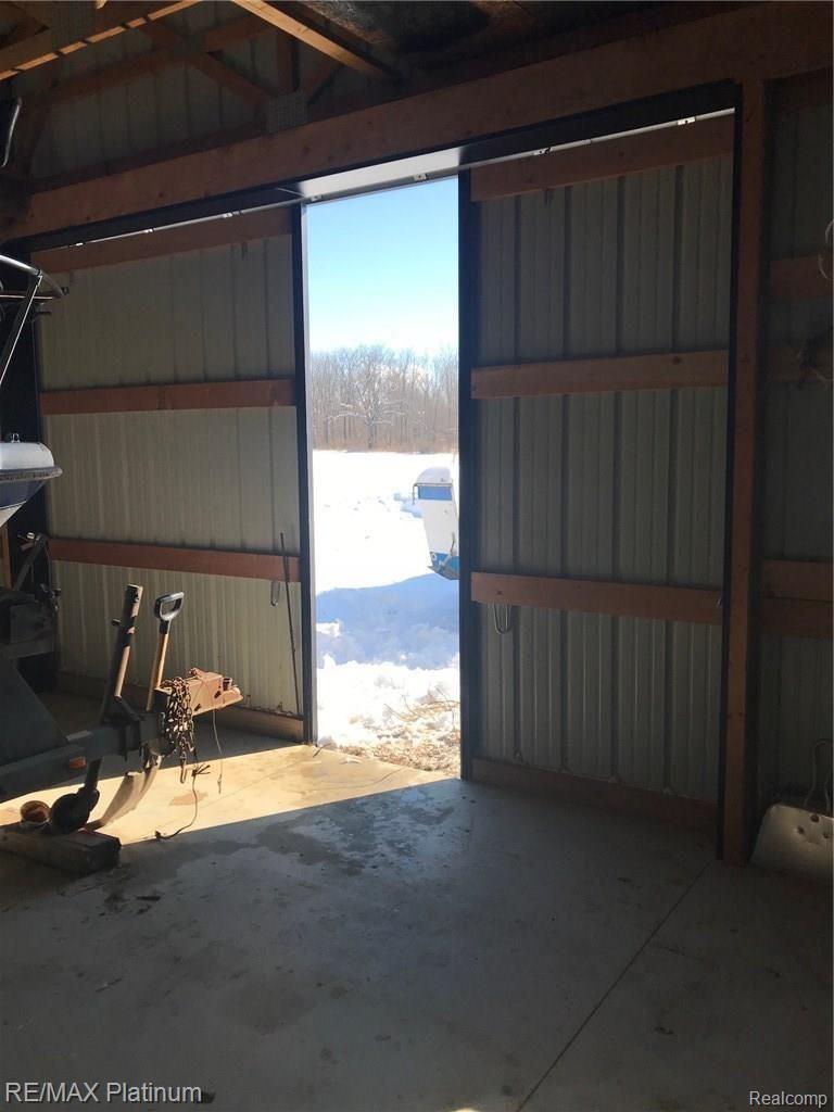 1312 Carleton Rockwood Road Carleton, MI 48117 - Photo 25 of 32 IMG_3603.jpg
