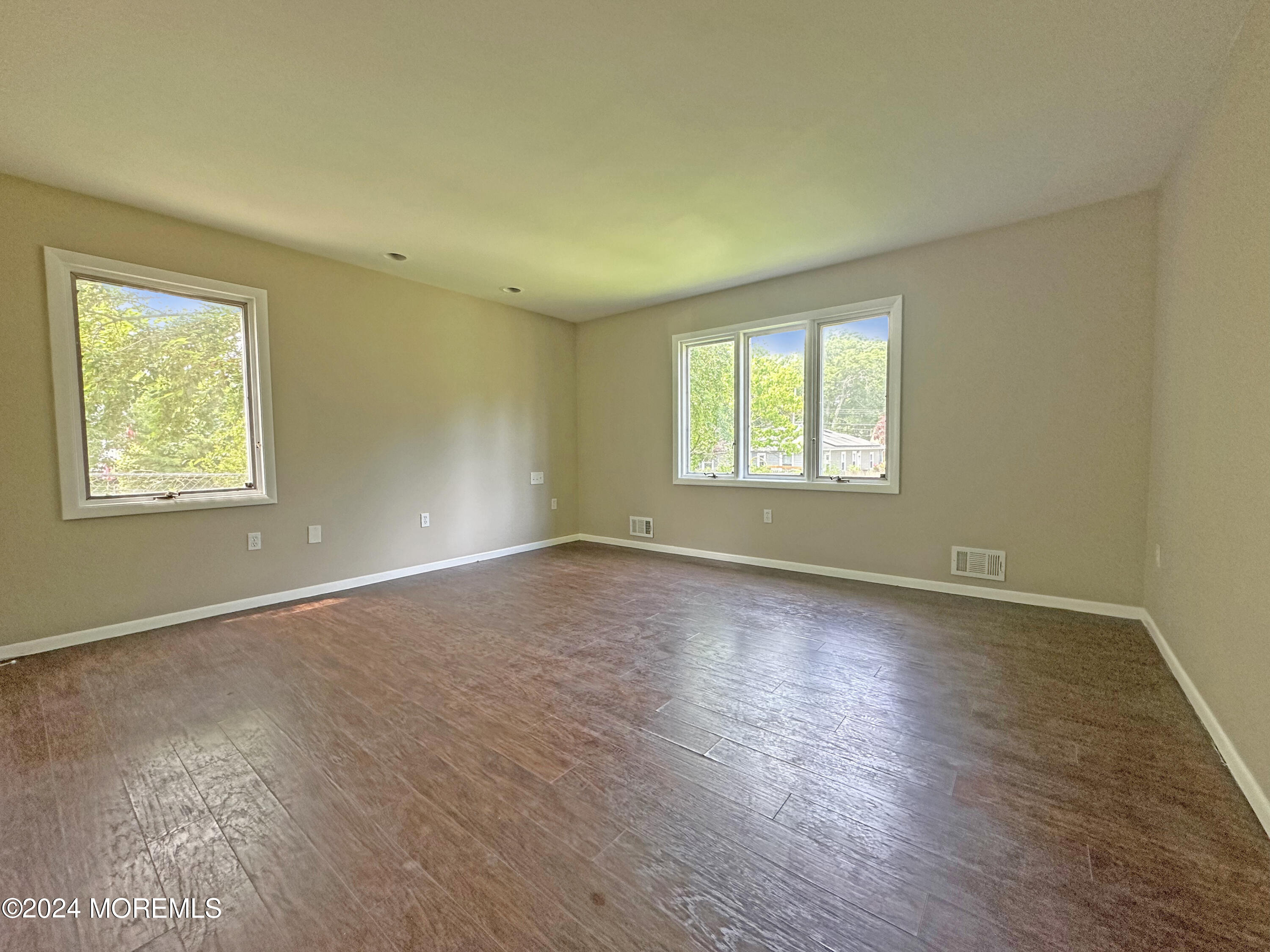 411 Durand Road Neptune Township, NJ 07753 - Photo 7 of 12 IMG_6891