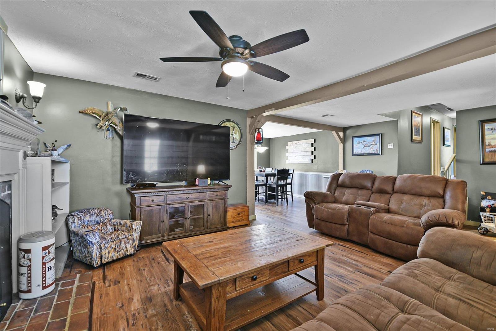 3902 Seiler Road Dorsey, IL 62021 - Photo 8 of 26