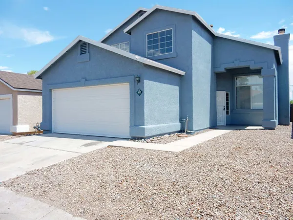 $1,975 | 4313 West Bunk House Road, Tucson, AZ 85741