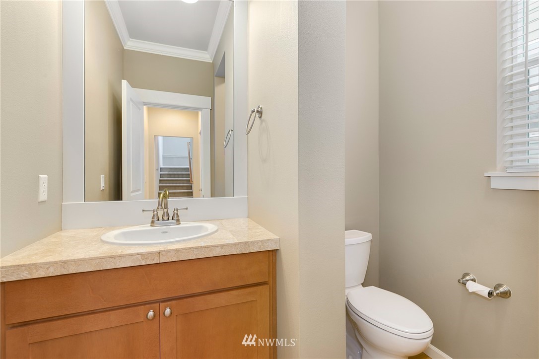 5616 Northeast 5th Court Renton, WA 98059 - Photo 13 of 24