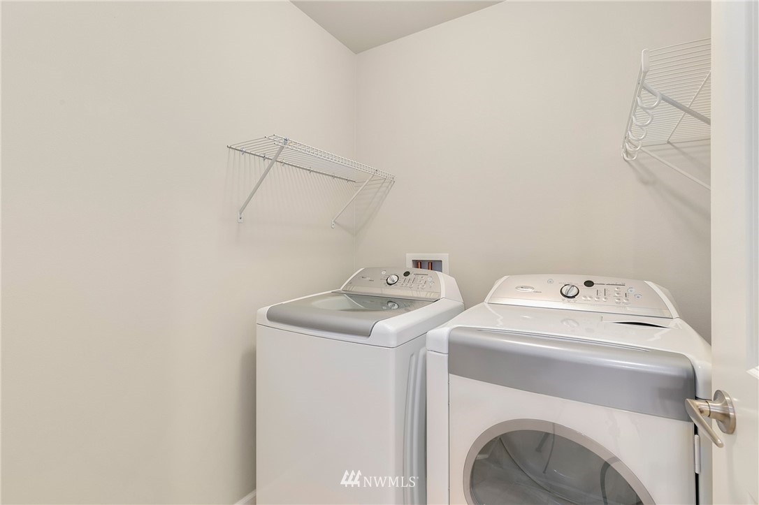 5616 Northeast 5th Court Renton, WA 98059 - Photo 17 of 24