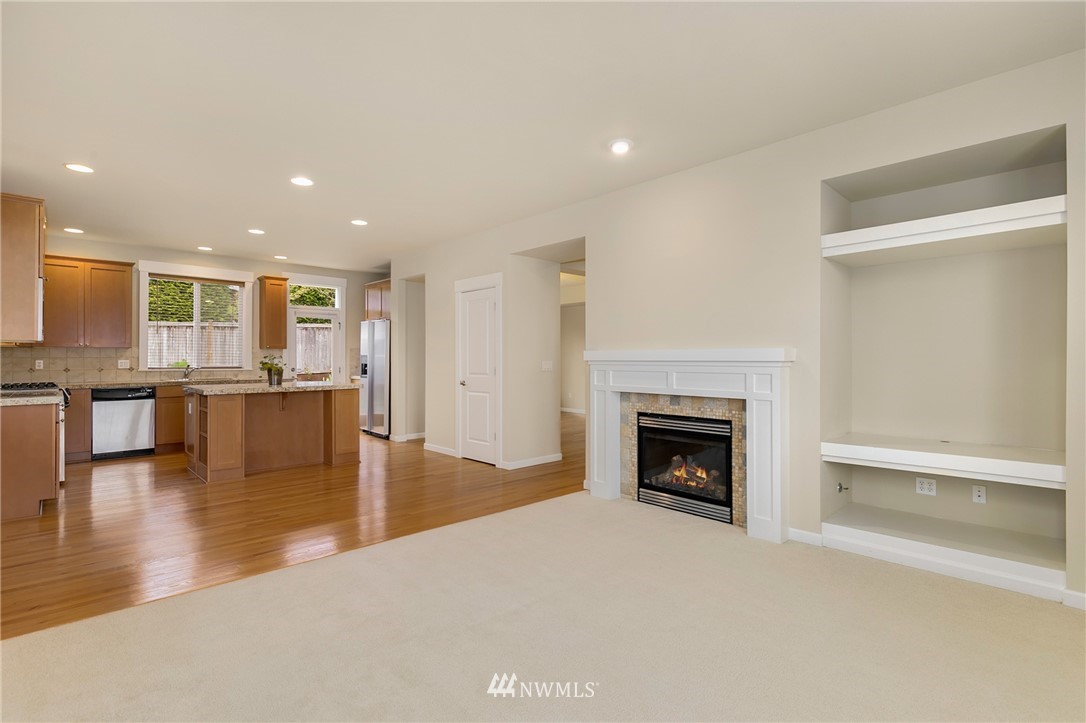 5616 Northeast 5th Court Renton, WA 98059 - Photo 10 of 24
