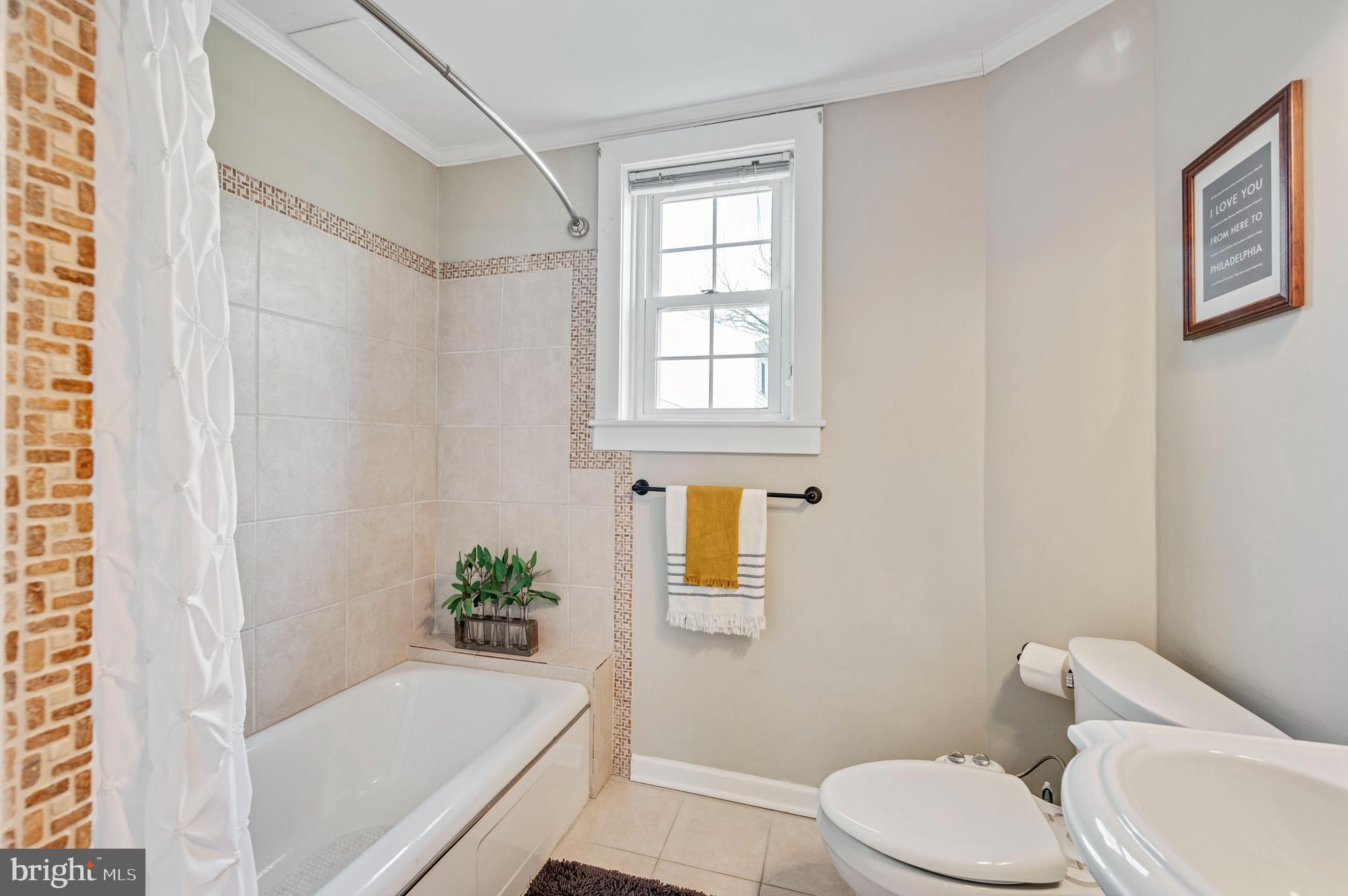 62 Grubb Road Malvern, PA 19355 - Photo 11 of 48 1st Floor Hall Bathroom
