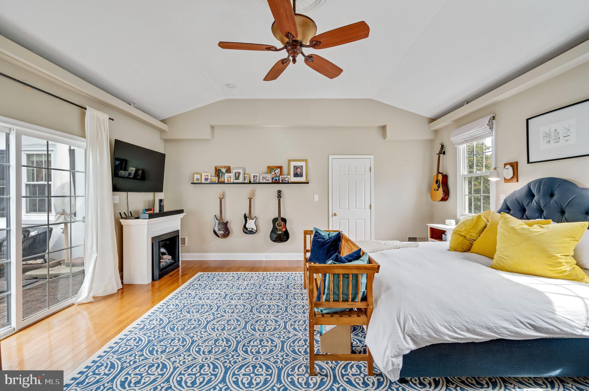 62 Grubb Road Malvern, PA 19355 - Photo 24 of 48 Ceiling Fan & Electric Fireplace