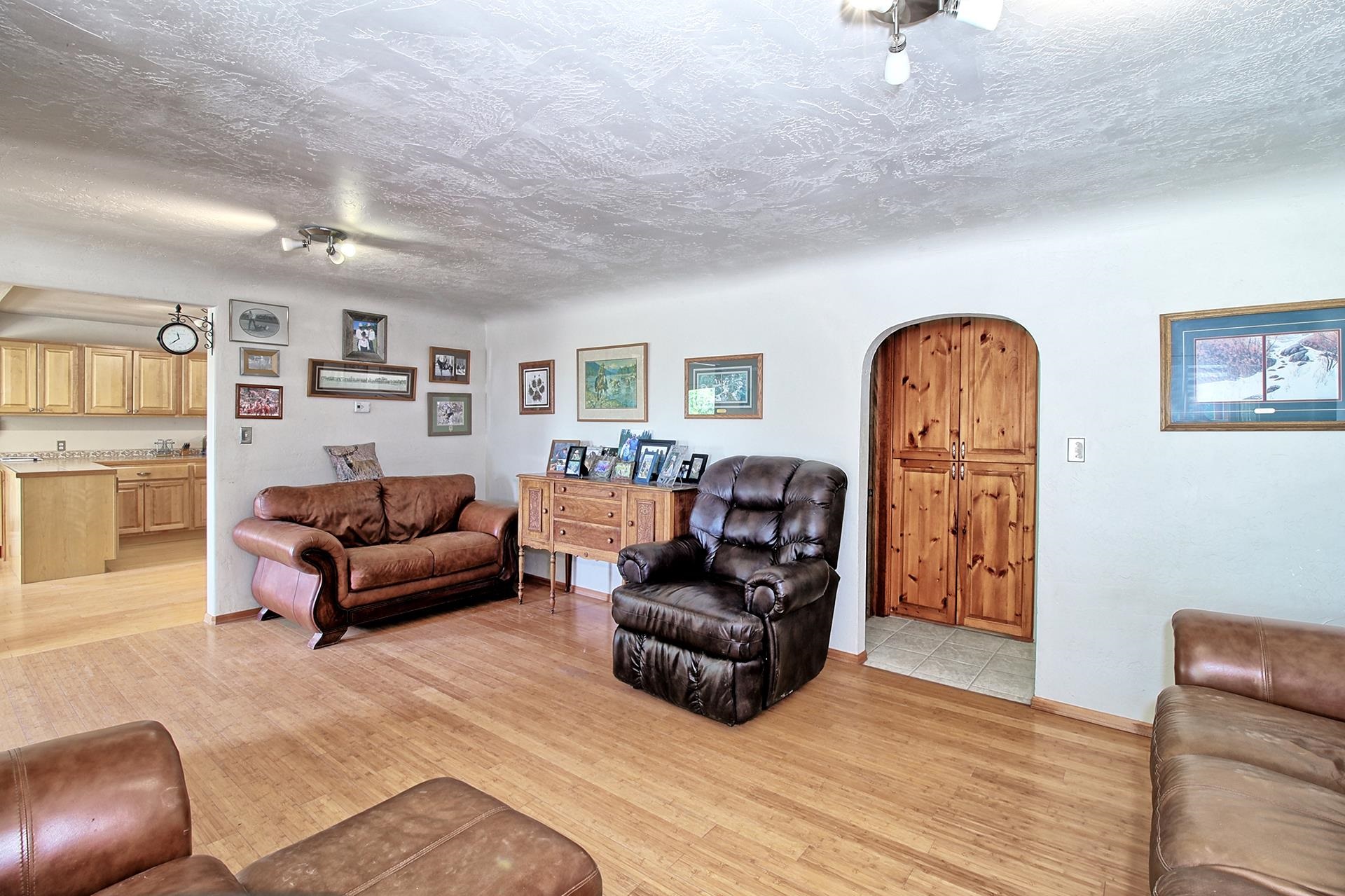 990 T Road Mack, CO 81525 - Photo 5 of 42 a living room with furniture