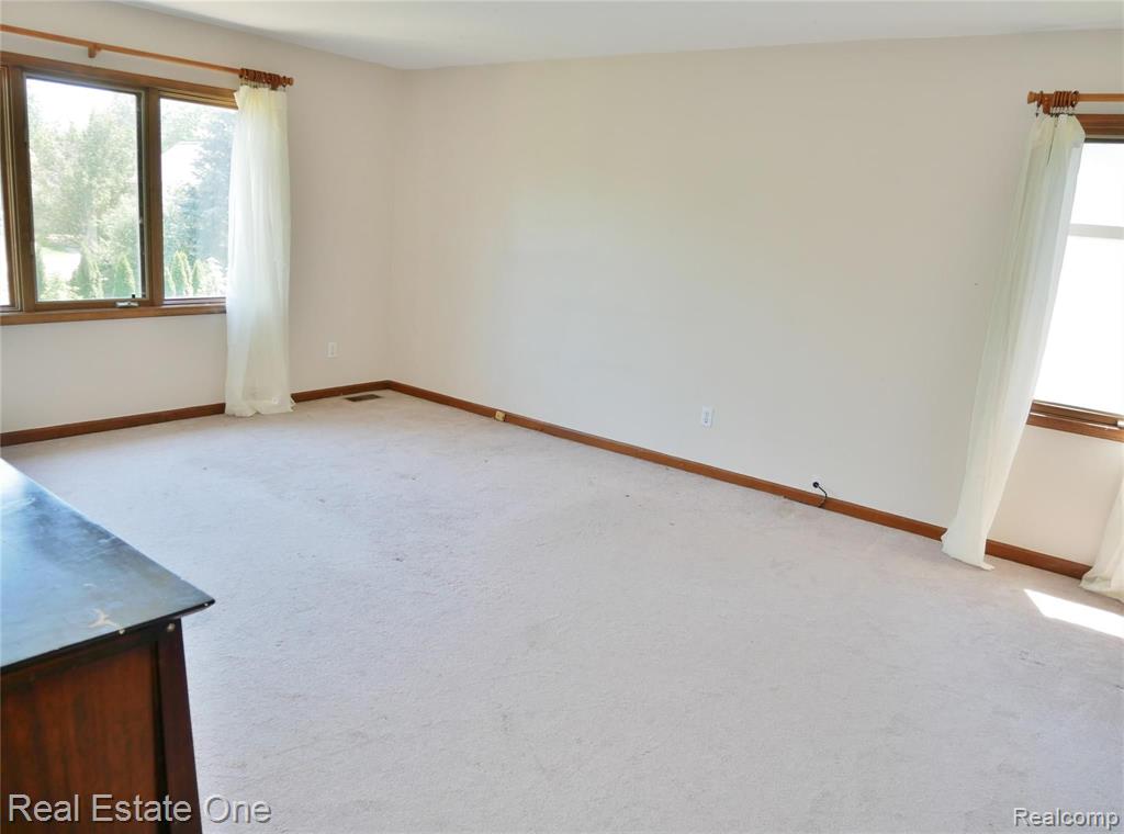 3661 Merriweather Lane Rochester Hills, MI 48306 - Photo 20 of 26