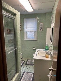202 Berlin Avenue Southington, CT 06489 - Photo 7 of 26 a bathroom with a sink toilet and shower