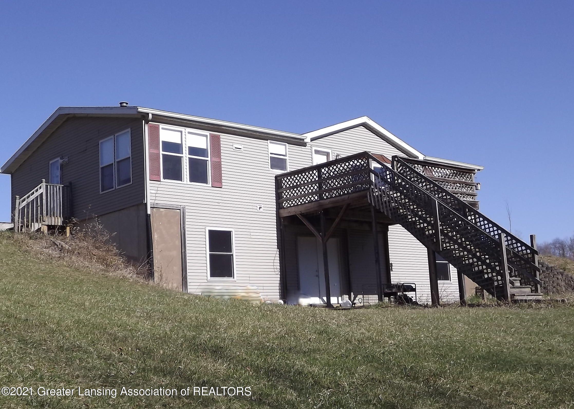 5197 Curtis Road Nashville, MI 49073 - Photo 23 of 26 23 Ext Rear