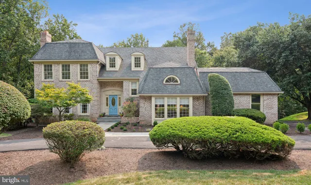 $1,850,000 | 9217 Vendome Drive, Bethesda, MD 20817