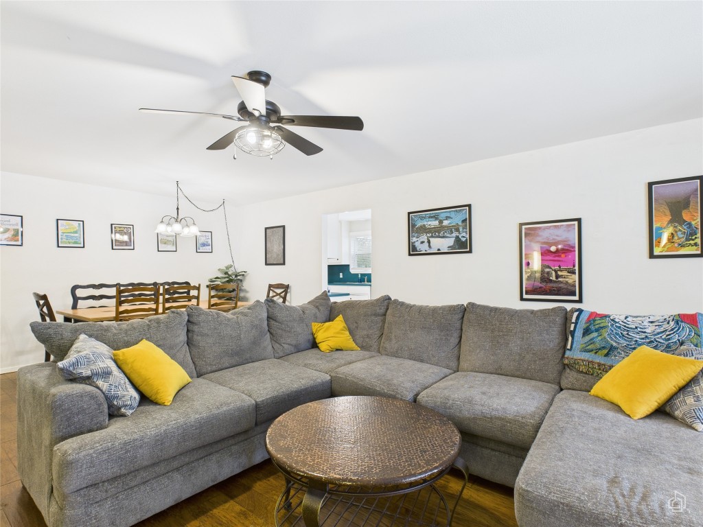 1404 Lance Way Austin, TX 78758 - Photo 11 of 29 a living room with furniture and a couch