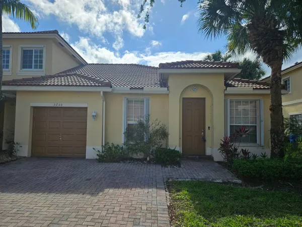 $2,900 | 3255 Northwest 31st Terrace, Oakland Park, FL 33309