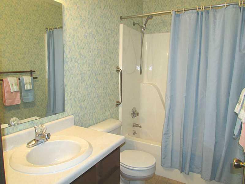 2719 Red Coach Drive, Unit 3 Springfield, OH 45503 - Photo 9 of 12
