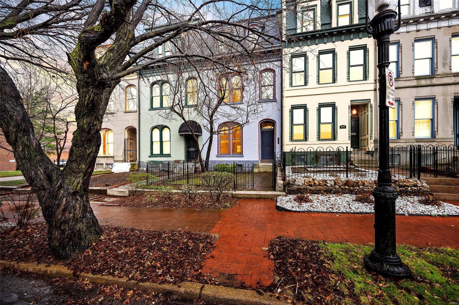 1104 Rutger Street St. Louis, MO 63104 - Photo 1 of 24