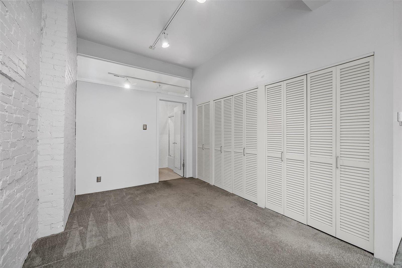 1104 Rutger Street St. Louis, MO 63104 - Photo 8 of 24