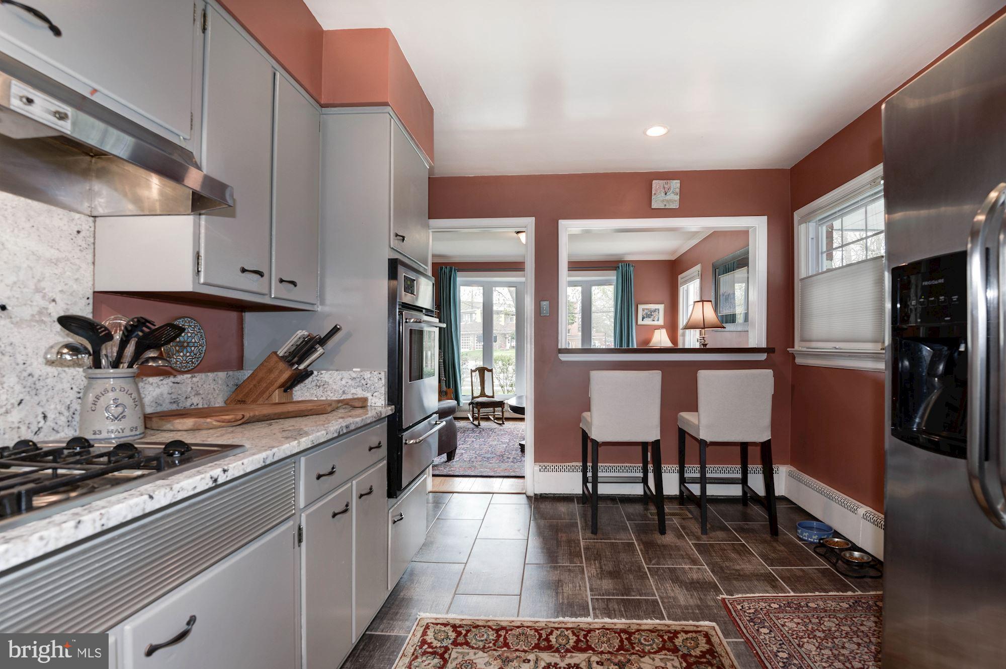 4560 Seminary Road Alexandria, VA 22304 - Photo 8 of 37
