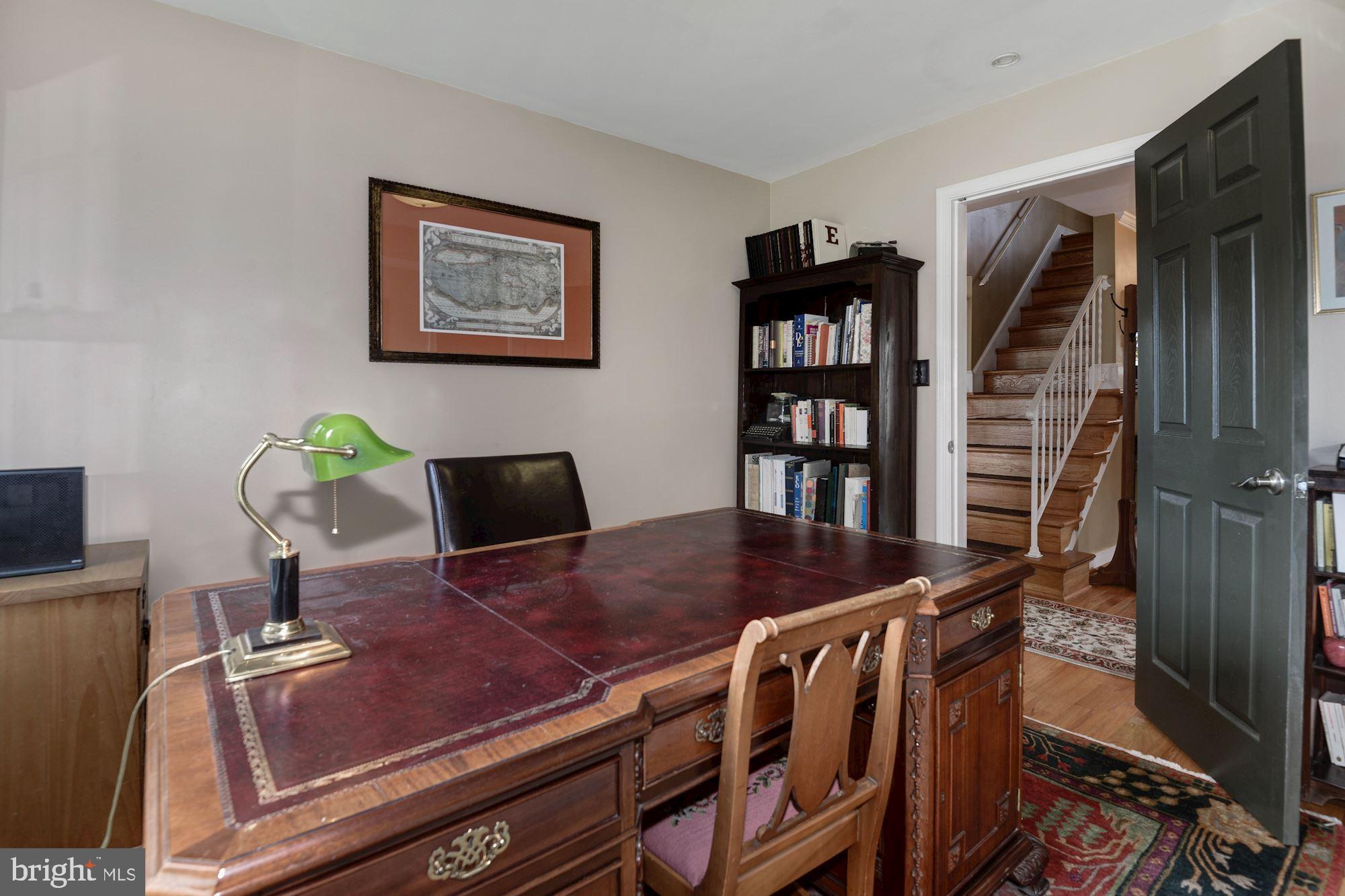 4560 Seminary Road Alexandria, VA 22304 - Photo 10 of 37