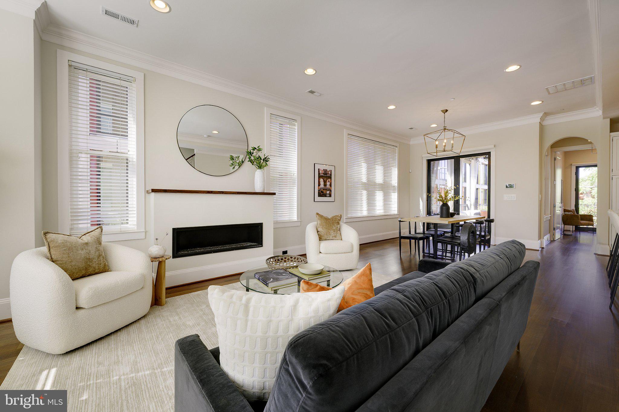 1335 R Street Northwest, Unit 2 Washington, DC 20009 - Photo 5 of 41 Gallery Image 5