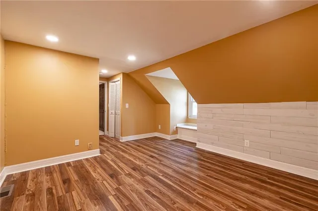 $625,000 | 10821 Milton Thompson Road, Lake Lotawana, MO 64086